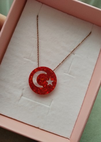 Sedef bayrak gümüş kolye