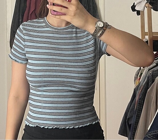 Defacto Crop
