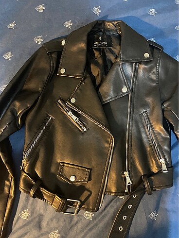 Stradivarius siyah ceket