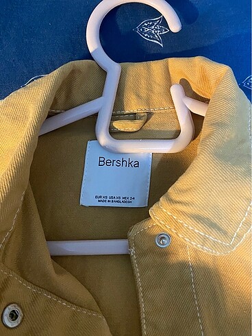 xs Beden siyah Renk Bershka ceket