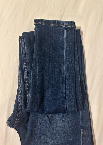 34 Beden Bershka Skinny Jean