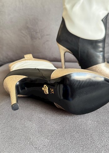 Desenli Stiletto Topuklu Deri Kadın Çizme - Ayakkabı Prensi - Görsel 2