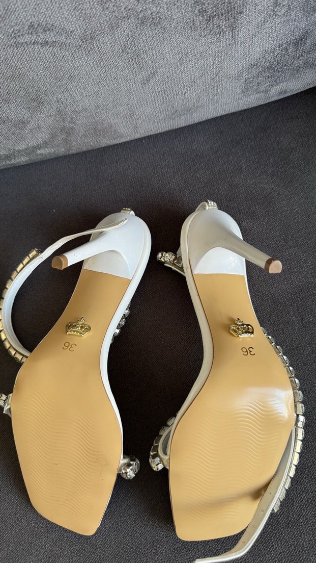 Beyaz  Detaylı Topuklu Ayakkabı - Görsel 3