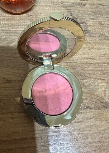 Too Faced Pastel Pembe Allık - Görsel 3