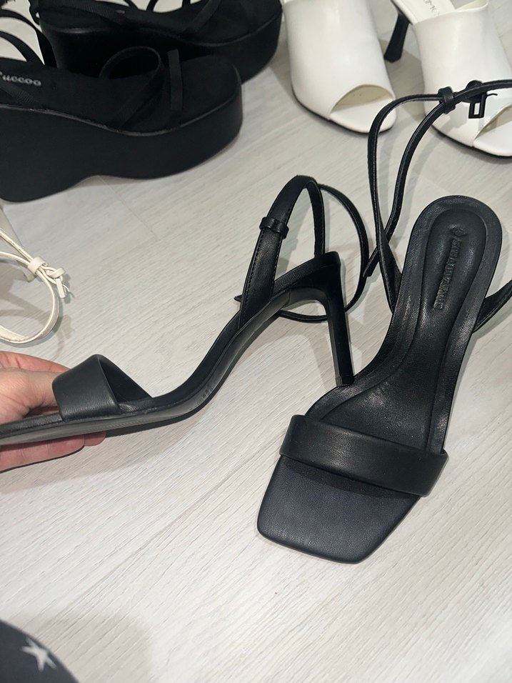 Stradivarius topuklu - Görsel 2