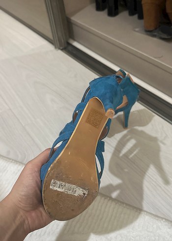 Mavi Süet Stiletto Topuklu Kadın Ayakkabı - Görsel 3