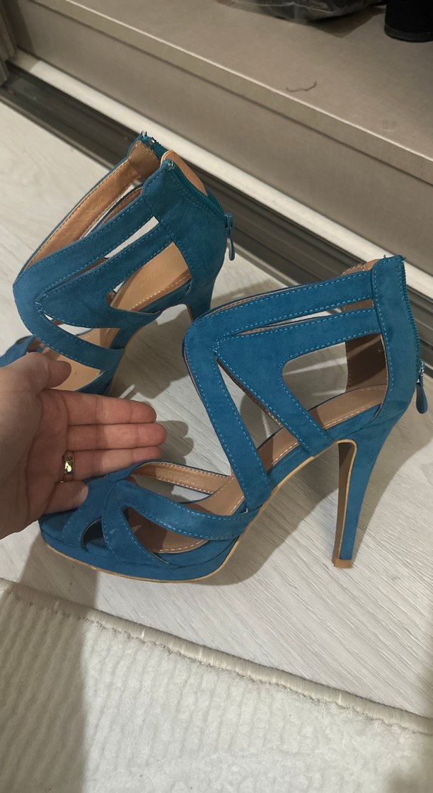 Mavi Süet Stiletto Topuklu Kadın Ayakkabı - Görsel 2