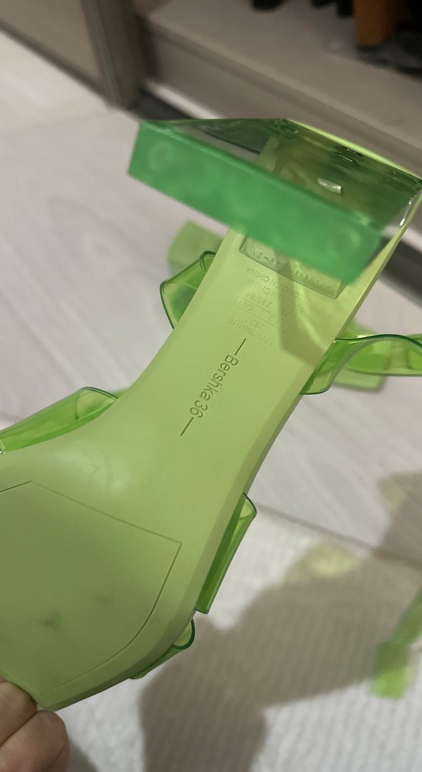 Şeffaf Yeşil Yılan Baskılı Kadın Topuklu Terlik - Görsel 3