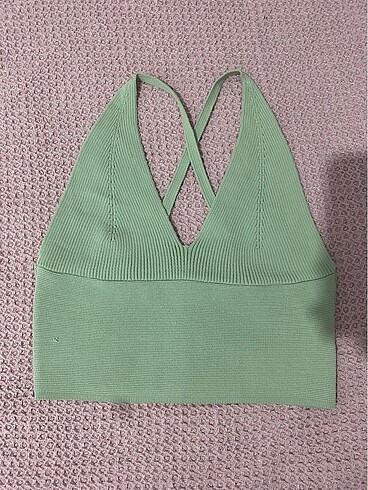 m Beden yeşil Renk sırt detaylı yeşil crop top