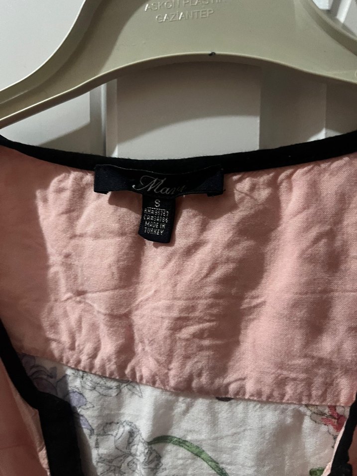 Pembe V Yakalı Uzun Kollu Keten Gömlek - Görsel 2