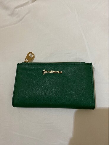 Stradivarius yeşil cüzdan