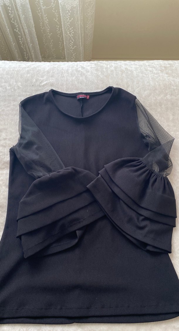 Siyah Bluz - Görsel 3