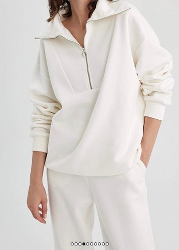 Beyaz Sweatshirt - Görsel 4