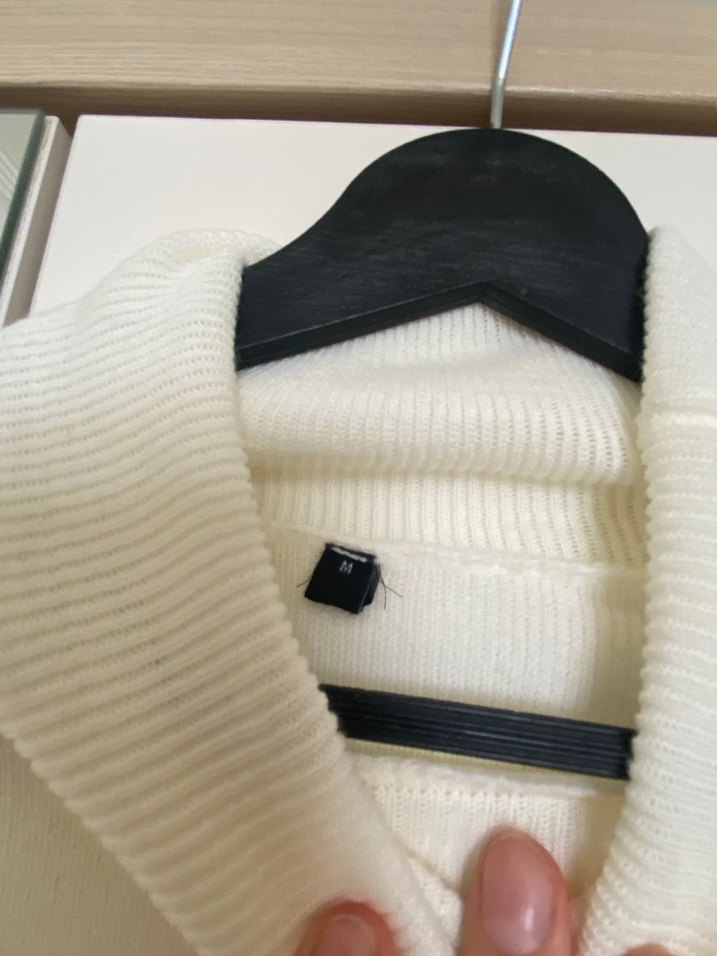 Kadın Beyaz Boğazlı Salaş Kazak - Görsel 3