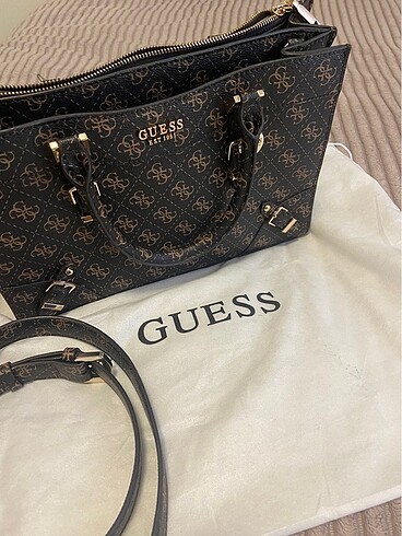  Beden Guess spark M postacı çanta