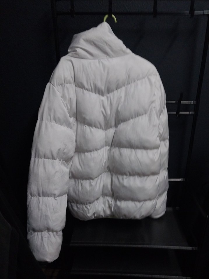 Beyaz Nike Fermuarlı Kadın Kışlık Mont - Görsel 4