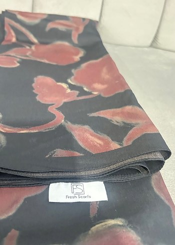 Diğer Fresh Scarfs Siyah Cicekli İnce Sal
