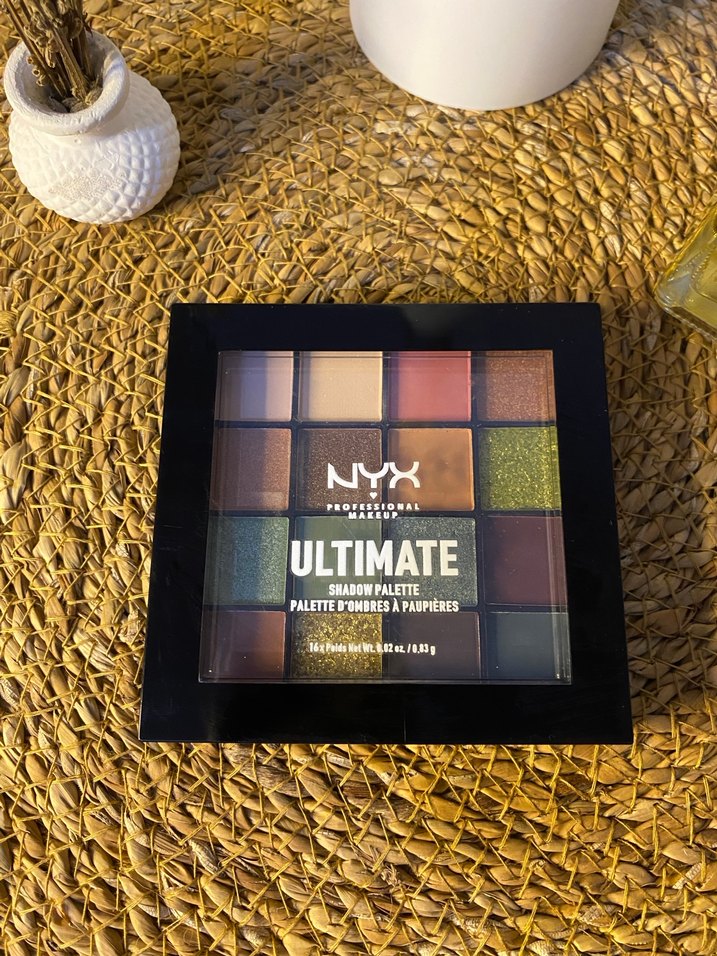 NYX Çok Renkli Göz Farı Paleti - Görsel 4