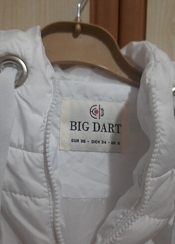 s Beden beyaz Renk Big Dart Beyaz Mont