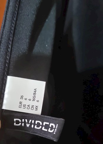 H&M Siyah Sırt Dekolteli Kısa Kadın Elbise - Görsel 3