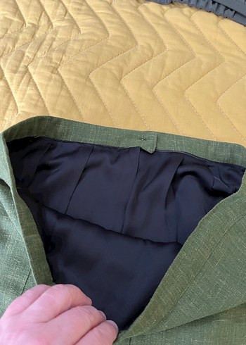 Zeytin yağı rengi Keten Pilili Midi Kadın Etek - Görsel 4