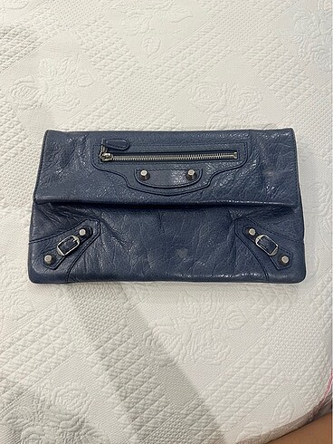 balenciaga clutch
