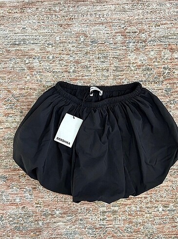 Bershka siyah mini balon etek