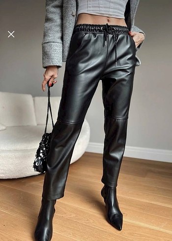 Deri Görünümlü Kadın mango Siyah Pantolon - Görsel 2