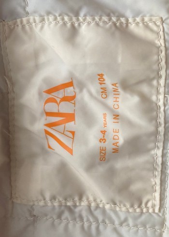 Zara Kız Çocuk Mor Kapüşonlu Çiçekli Ceket