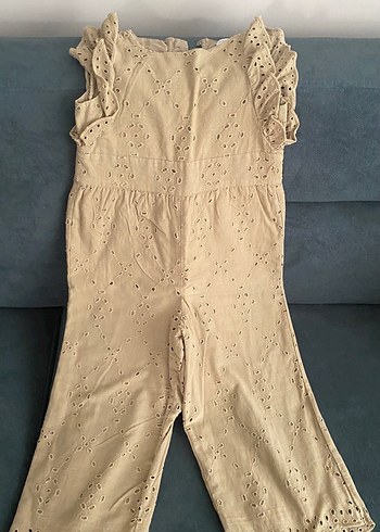 Kız Bebek Nakışlı Keten Dantel Tulum