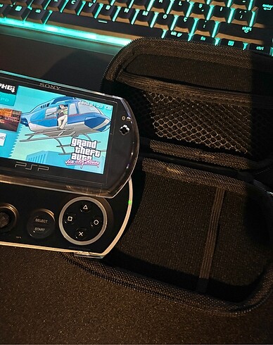 herşey dahil psp go playstation portable 16GB CWF
