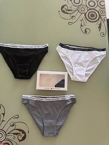 xs Beden Tommy Hilfiger külot set
