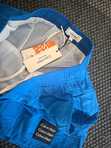 s Beden Calvin Klein şort