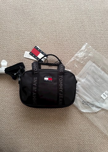 Tommy Hilfiger Çanta - Görsel 2