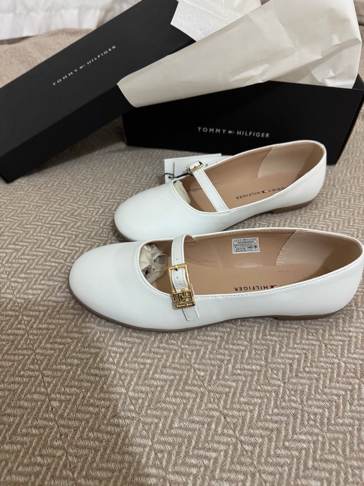 Tommy Hilfiger Beyaz Tokalı Blok Topuklu Kadın Ayakkabı - Görsel 3