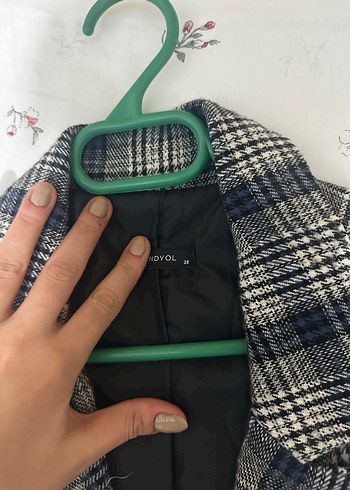 Ekose Desenli Gri Kadın Blazer Ceket - Görsel 2