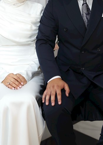 Beyaz Uzun Drapeli Özel gün elbise - Görsel 3