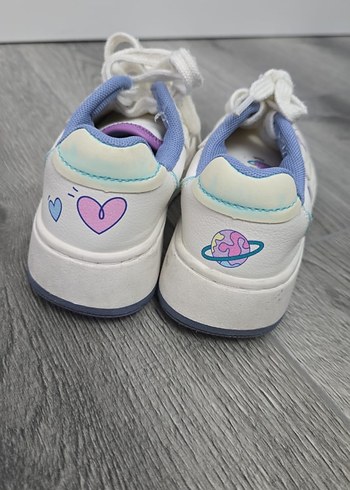 Kız Çocuk Renkli Baskılı Spor Ayakkabı - Görsel 3