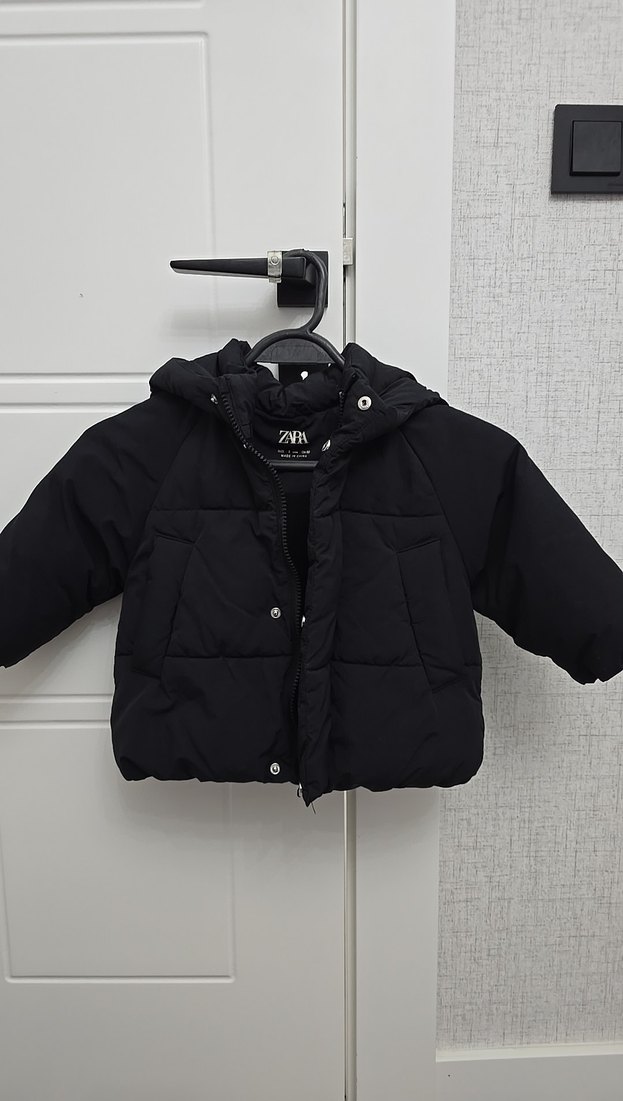 Siyah Uzun Kollu Bebek Kışlık Mont - Görsel 5