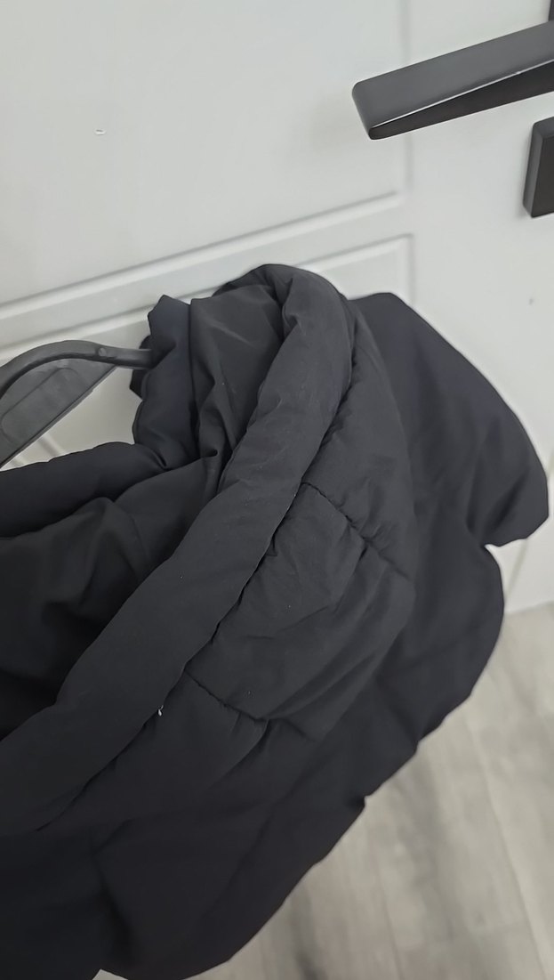 Siyah Uzun Kollu Bebek Kışlık Mont - Görsel 2