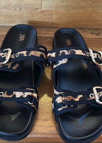 Zebra Desenli Tokalı Platform Kadın Terlik