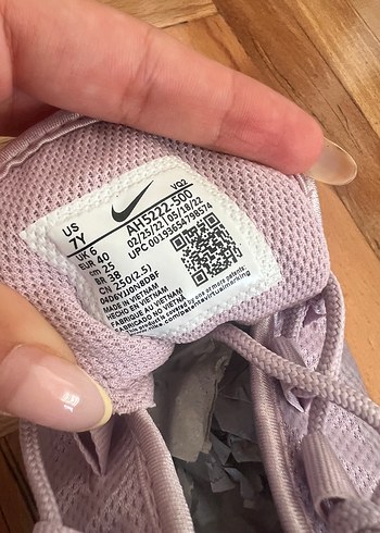 Nike Lila NİKE spor ayakkabısı