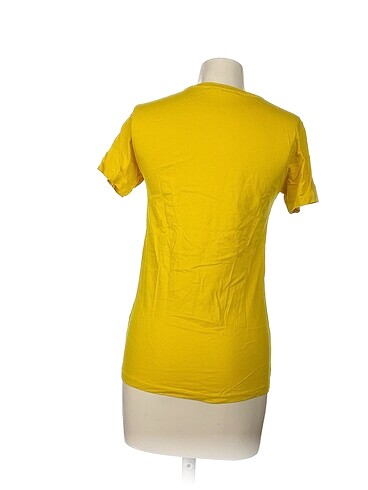 xs Beden LC Waikiki T-shirt %70 İndirimli.