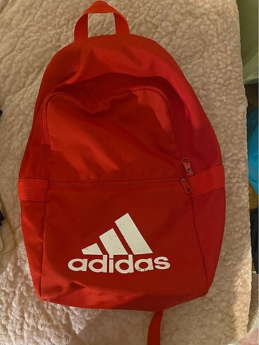 Adidas sırt çantası