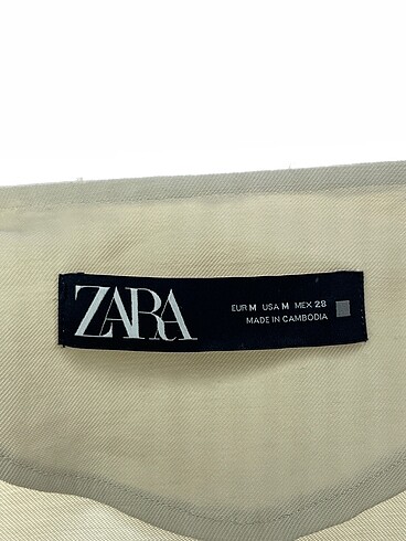 m Beden çeşitli Renk Zara Blazer %70 İndirimli.