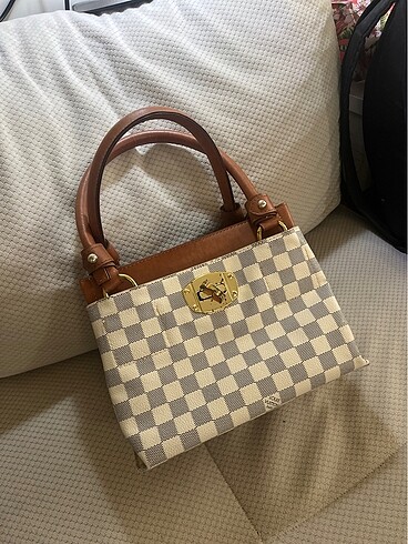 Louis Vuitton Çanta