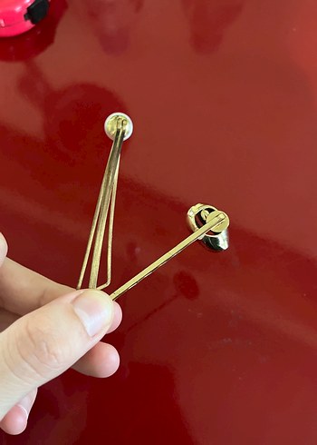 Minimalist Altın Renk Metal Saç Tokası - Görsel 6