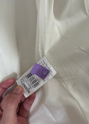 Fırfırlı Beyaz Kaban - Görsel 12