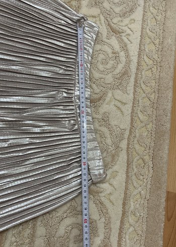 Parlak Bej Pilili Midi Etek - Görsel 3