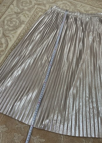 Parlak Bej Pilili Midi Etek - Görsel 2